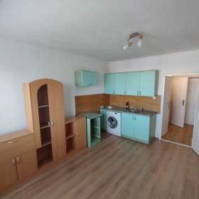 Fotka k inzerátu pronajmu byt 1+kk ul. Baarova 15, Ostrava Mar. Hory, 3. patro, 22 m2,  / 19345888