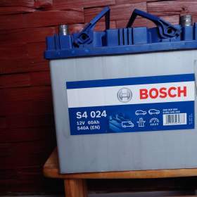 Fotka k inzerátu autobatérie BOSCH / 16139385