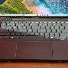 Foto inzerátu ASUS Zenbook Duo i9/16GB/SSD 1TB/záruka
