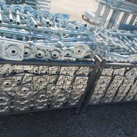 Foto inzerátu Kompletní hliníkové lešení, nové a lehké – 6 x15 = 95 m2 ideální pro fasády