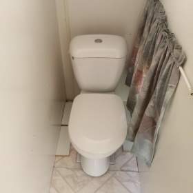 Foto inzerátu Zahrada s chatou