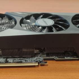 Foto inzerátu Grafická karta GIGABYTE GeForce RTX 3070 GAMING OC 8G