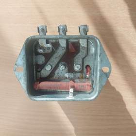 Foto inzerátu Dobíjecí relé PAL, MAGNETON 6v 75w