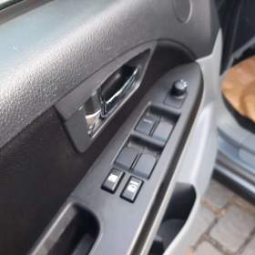 Foto inzerátu Suzuki SX4, 1,6 4x4 r.v. 2010 , najeto 99.323km