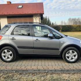 Foto inzerátu Suzuki SX4, 1,6 4x4 r.v. 2010 , najeto 99.323km