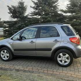 Foto inzerátu Suzuki SX4, 1,6 4x4 r.v. 2010 , najeto 99.323km