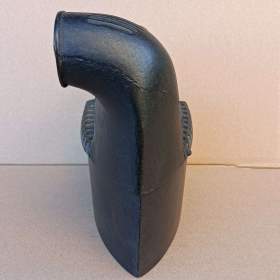 Foto inzerátu Krásná a velmi stará žehlička s komínem komínová do sbírky