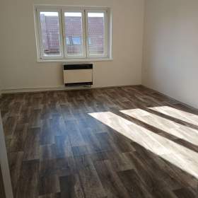 Foto inzerátu Byt volný k pronájmu