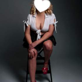 Fotka k inzerátu ŠŇŮRA PEREL 🫂 / 18712043