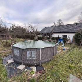 Foto inzerátu Zahradní chatka 15m2 + zahrada 345m2, elektřina i voda -OV Bartovice