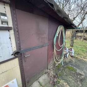 Foto inzerátu Zahradní chatka 15m2 + zahrada 345m2, elektřina i voda -OV Bartovice