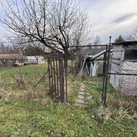 Foto inzerátu Zahradní chatka 15m2 + zahrada 345m2, elektřina i voda -OV Bartovice