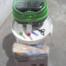 Foto inzerátu Klec s vybavením.