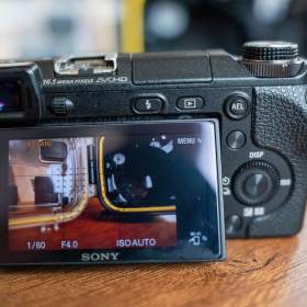 Foto inzerátu Sony Alpha NEX-6 Obiektyw 16-50 OSS 8k