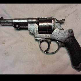 Foto inzerátu Revolver Chamelot-Delvigne MAS M1873