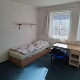 Fotka k inzerátu Pronajmu pokoj v rodinném domě / 19679759