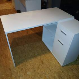 Fotka k inzerátu Dětský psací stůl / 16965690