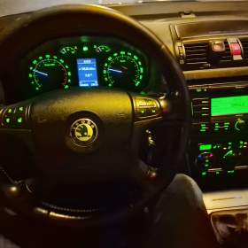 Foto inzerátu 🚗 Škoda Octavia II 2.0 TDI 103 kW BKD | Kombi | Spolehlivá | STK 08/2026 | Ostrava