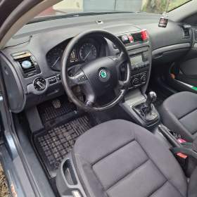 Foto inzerátu 🚗 Škoda Octavia II 2.0 TDI 103 kW BKD | Kombi | Spolehlivá | STK 08/2026 | Ostrava