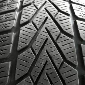 Foto inzerátu Sada nebo 2ks zimních pneu 215/65 R16: