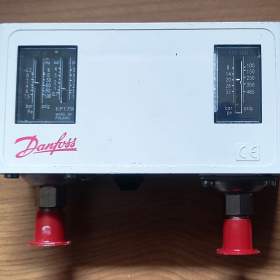 Fotka k inzerátu Duální tlakový spínač  / 12709638