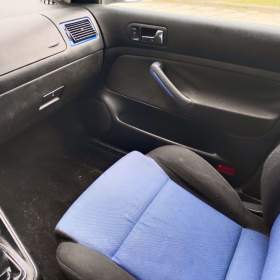 Foto inzerátu VW Golf lV 1.6 16V 77 kW, digiklima, STK 2027