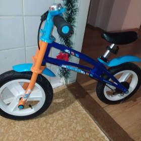 Foto inzerátu Odrážedlo 3,2kg stav nové 