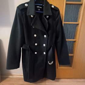 Fotka k inzerátu Dámský kabát  / 18272118