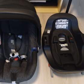 Fotka k inzerátu Autosedačka s isofix základnou Britax Romer  / 19271726