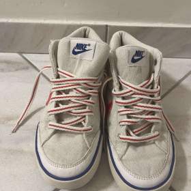 Fotka k inzerátu Dětské tenisky Nike. / 16578333