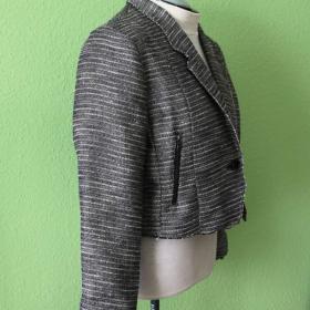 Foto inzerátu Šedostříbrné efektní sako z hrubé tkaniny Tara, XXXL
