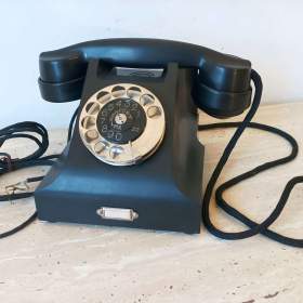 Starožitný telefon Prchal – Ericsson, rok 1936/1939, krásný stav / 19742409