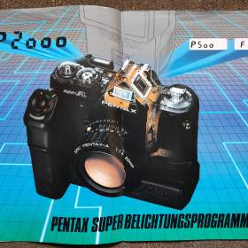 Foto inzerátu Fotoaparáty Pentax v 80 letech v prospektech
