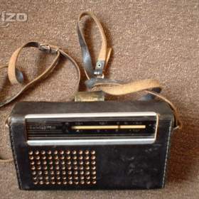 Fotka k inzerátu Rádio Selga staré přenosné / 19776804