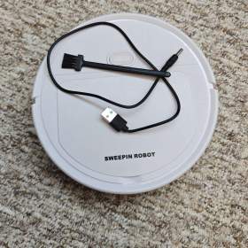 Dětský robotický vysavač  / 19754035