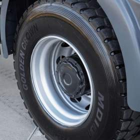 Foto inzerátu 6X4 MAN TGS 33.400 HÁKOVÝ NOSIČ KONTEJNERŮ + HYDRAULICKÁ RUKA