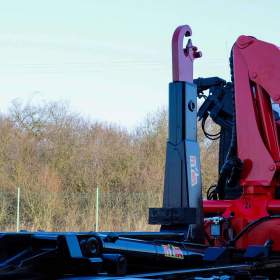 Foto inzerátu 6X4 MAN TGS 33.400 HÁKOVÝ NOSIČ KONTEJNERŮ + HYDRAULICKÁ RUKA