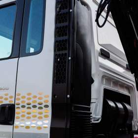 Foto inzerátu 6X4 MAN TGS 33.400 HÁKOVÝ NOSIČ KONTEJNERŮ + HYDRAULICKÁ RUKA