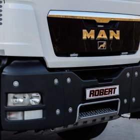 Foto inzerátu 6X4 MAN TGS 33.400 HÁKOVÝ NOSIČ KONTEJNERŮ + HYDRAULICKÁ RUKA