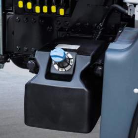 Foto inzerátu 6X4 MAN TGS 33.400 HÁKOVÝ NOSIČ KONTEJNERŮ + HYDRAULICKÁ RUKA