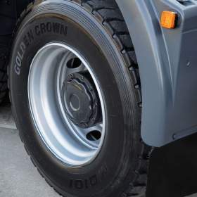 Foto inzerátu 6X4 MAN TGS 33.400 HÁKOVÝ NOSIČ KONTEJNERŮ + HYDRAULICKÁ RUKA