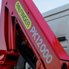 Foto inzerátu 6X4 MAN TGS 33.400 HÁKOVÝ NOSIČ KONTEJNERŮ + HYDRAULICKÁ RUKA