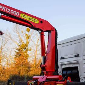 Foto inzerátu 6X4 MAN TGS 33.400 HÁKOVÝ NOSIČ KONTEJNERŮ + HYDRAULICKÁ RUKA