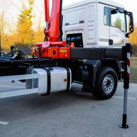 Foto inzerátu 6X4 MAN TGS 33.400 HÁKOVÝ NOSIČ KONTEJNERŮ + HYDRAULICKÁ RUKA