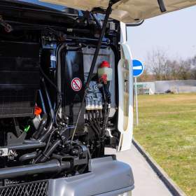 Foto inzerátu MAN TGM 18.240 4X4 TŘÍSTRANNÝ SKLÁPĚČ + HYDRAULICKÁ RUKA