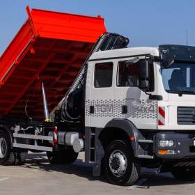 Foto inzerátu MAN TGM 18.240 4X4 TŘÍSTRANNÝ SKLÁPĚČ + HYDRAULICKÁ RUKA