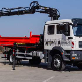 Foto inzerátu MAN TGM 18.240 4X4 TŘÍSTRANNÝ SKLÁPĚČ + HYDRAULICKÁ RUKA