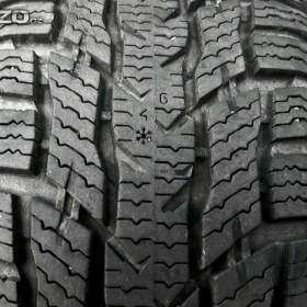 Sada zimních zátěž. pneu 215/75 R16C Nokian / 19775385