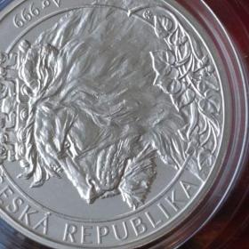 Foto inzerátu Český lev 2 Oz – 62,2 g Ag 999 – jen 1 000 ks
