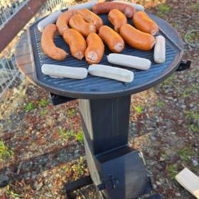 Foto inzerátu Rocket stove / turbo pecek - kempinkový vařič + gril (litina)